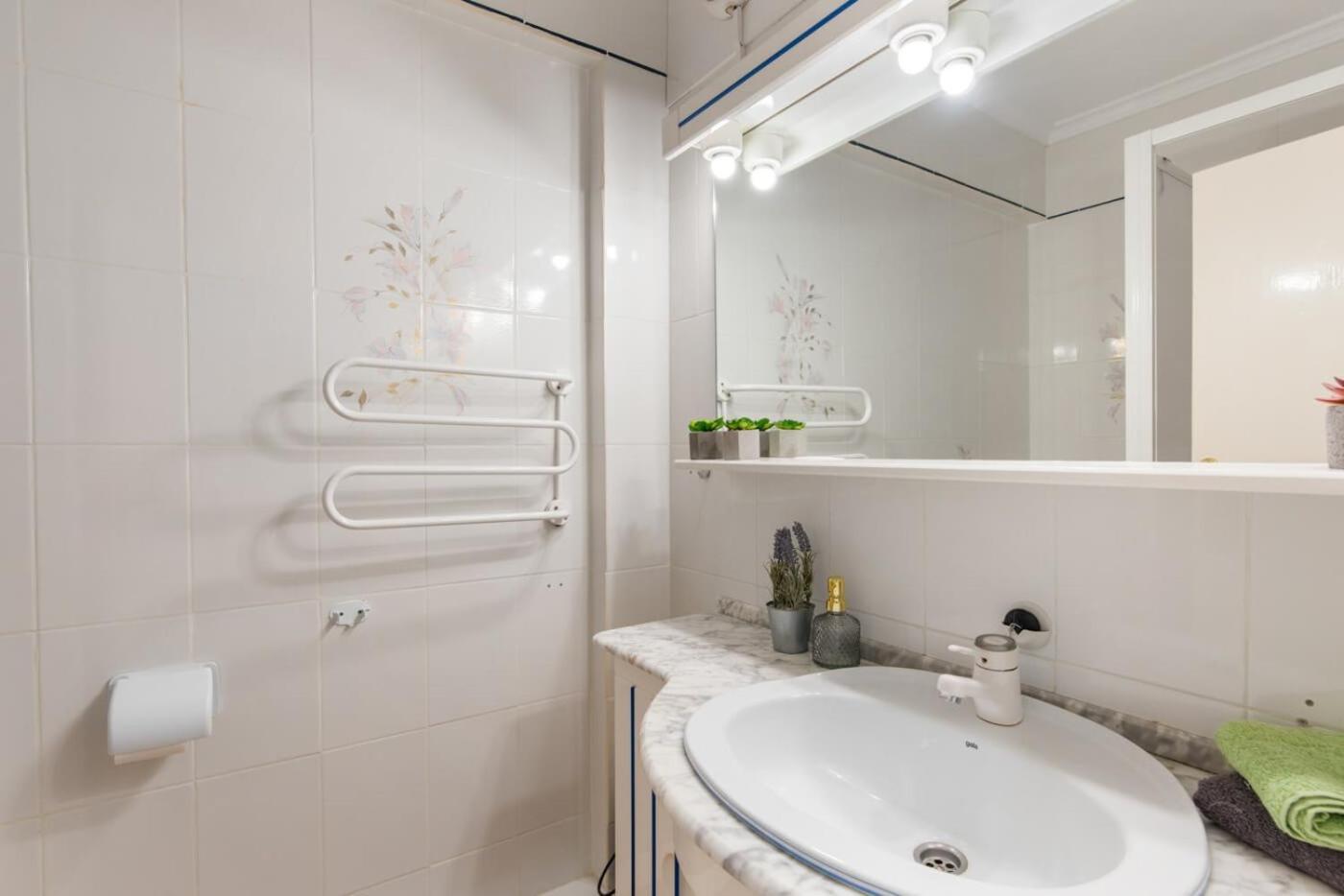 Apartment Penyon - Plusholidays カルプ エクステリア 写真